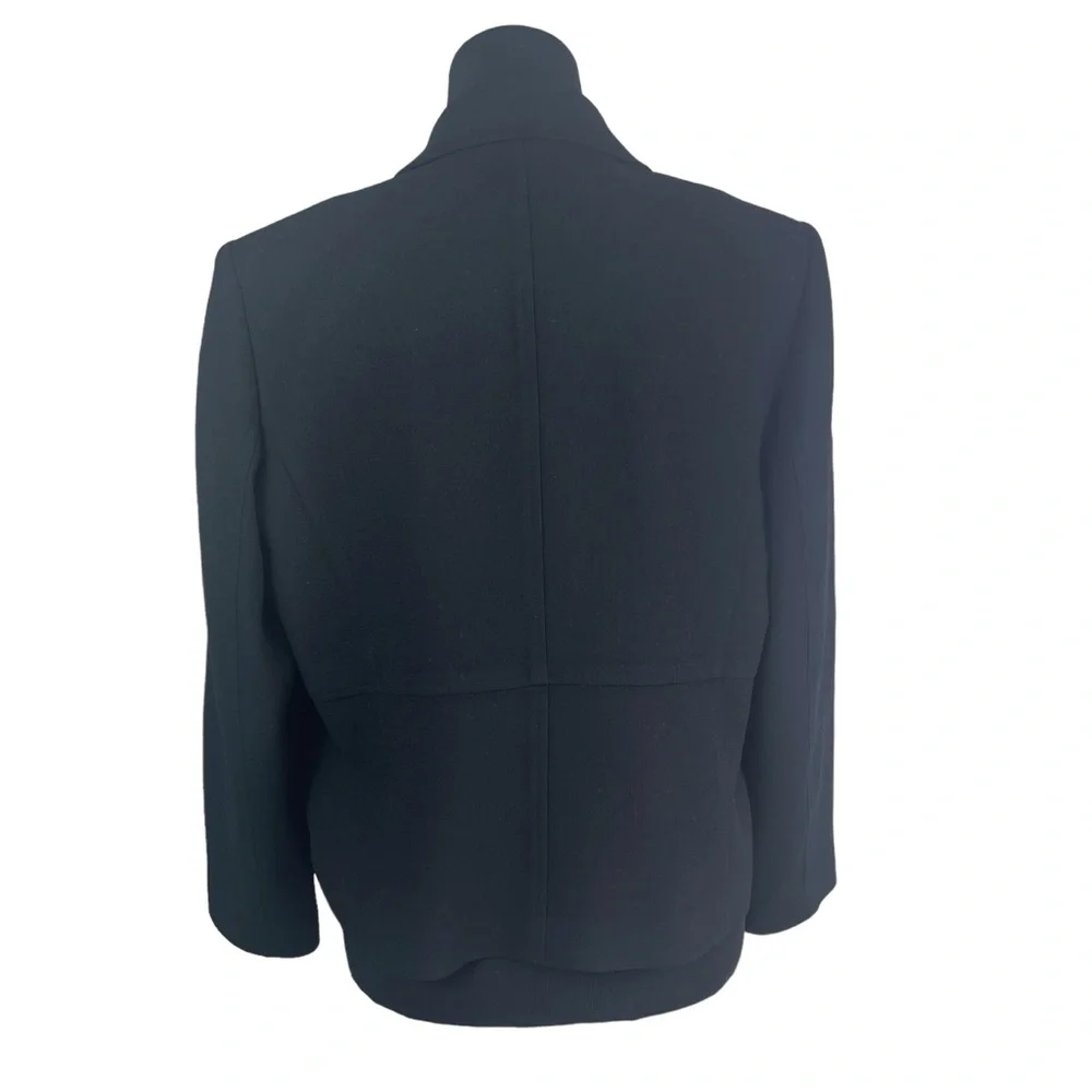 Talbots Women's Sz 12W Classic Crepe 100% Wool Black Blazer Jacket Lightweight - Picture 3 of 6